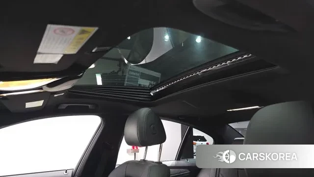 BMW 5 Series (G30) id 3608448 из Кореи 9