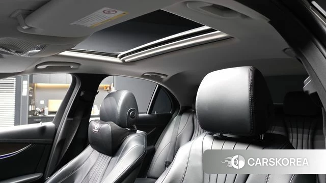 Mercedes-Benz E-Class W213 id 4605324 из Кореи 9