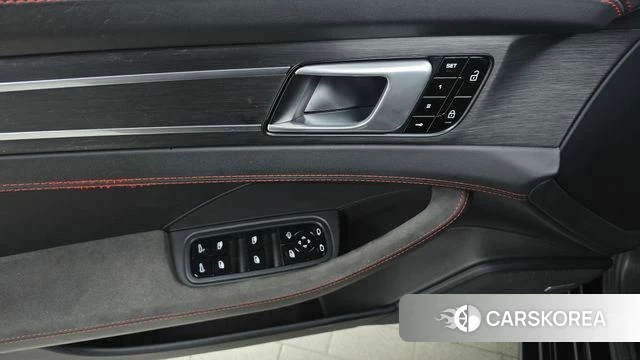 Porsche Panamera (971) id 4609963 из Кореи 9