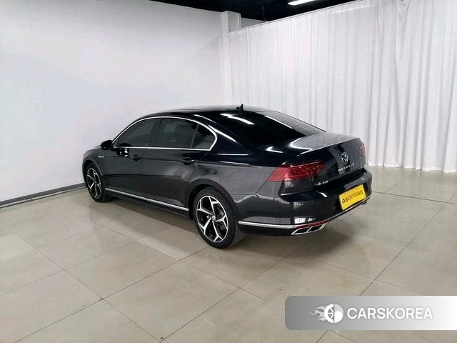 Volkswagen Magotan id 4212488 из Китая 9