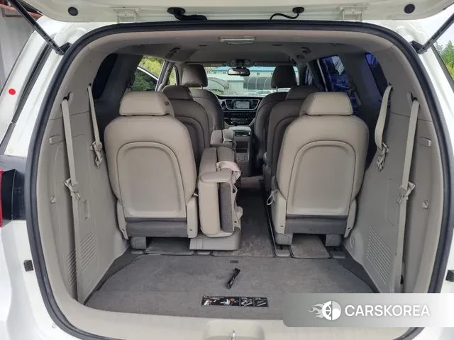 Kia The New Carnival id 3176363 из Кореи 9