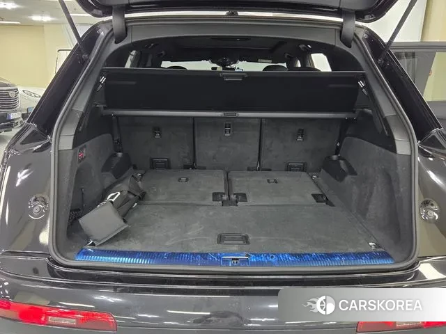 Audi Q7 (4M) id 2969686 из Кореи 9