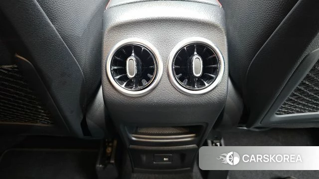 Mercedes-Benz GLA - Class H247 id 4433358 из Кореи 9