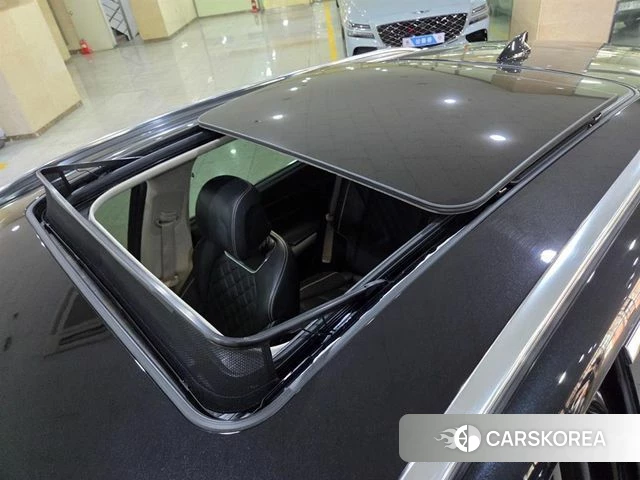 Genesis Electrified GV70 id 3859583 из Кореи 9