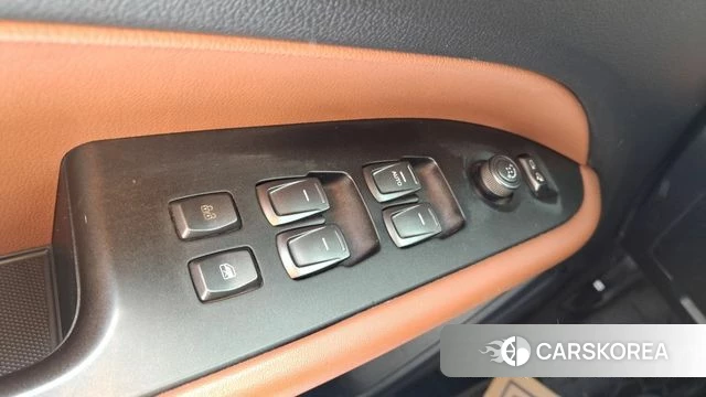 Ssangyong Rexton Sports Cannes id 4285597 из Кореи 9