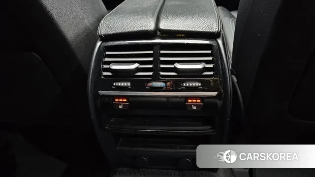 BMW 5 Series (G30) id 3029506 из Кореи 9