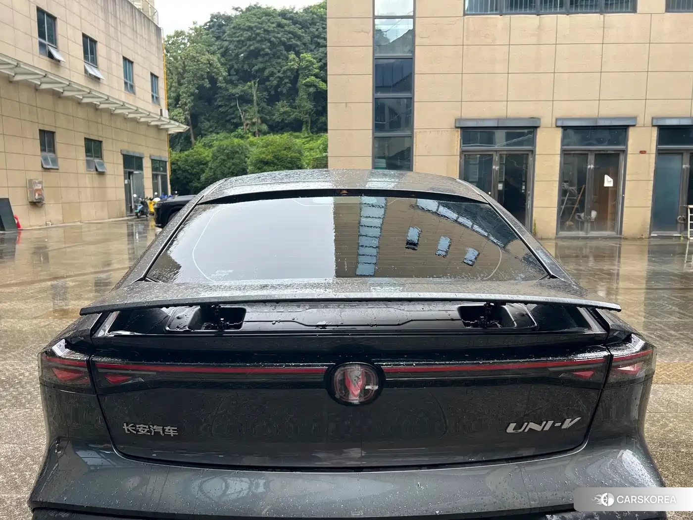 Chang'an Changan UNI-V id 4547939 из Китая 9