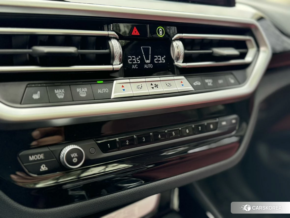 BMW X3 id 4498567 из Китая 9