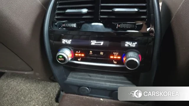 BMW 5 Series (G30) id 3682693 из Кореи 9