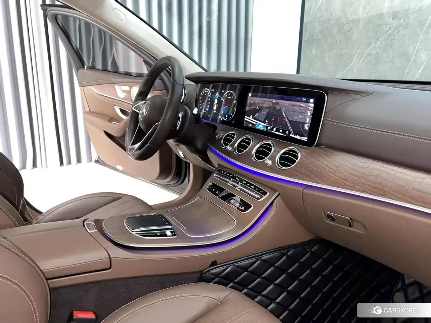 Mercedes-Benz E-Class id 4545794 из Китая 9