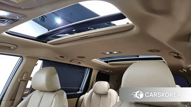 Kia The New Carnival id 3259588 из Кореи 9