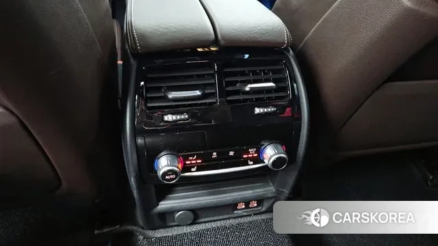 BMW 5 Series (G30) id 3023089 из Кореи 9