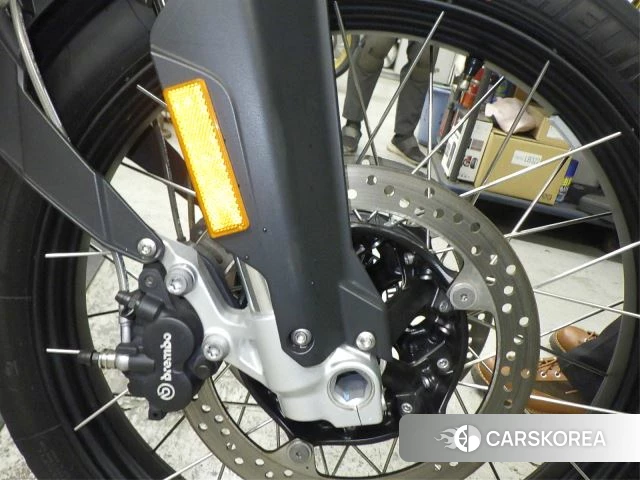 BMW F850GS id 3946309 из Японии 9