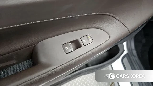 Hyundai The New Grandeur IG id 3003910 из Кореи 9