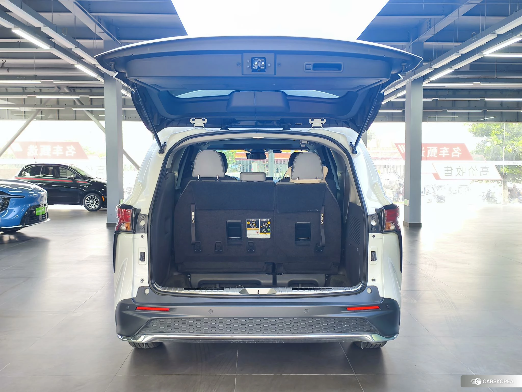 Toyota Grevia id 4485427 из Китая 9