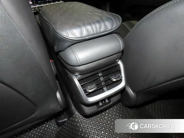 Hyundai Grandeur (GN7) id 4871133 из Кореи 9