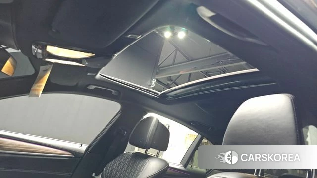 BMW 5 Series (G30) id 3899987 из Кореи 9