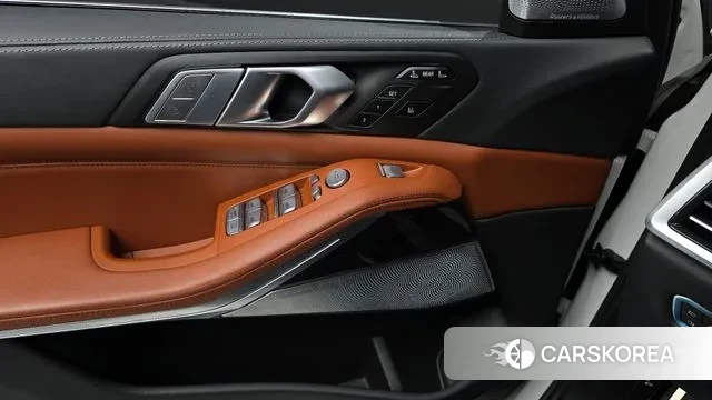 BMW X7 (G07) id 3355126 из Кореи 9