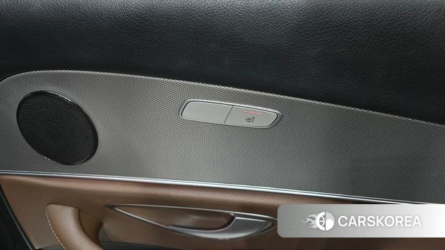 Mercedes-Benz E-Class W213 id 4180560 из Кореи 9