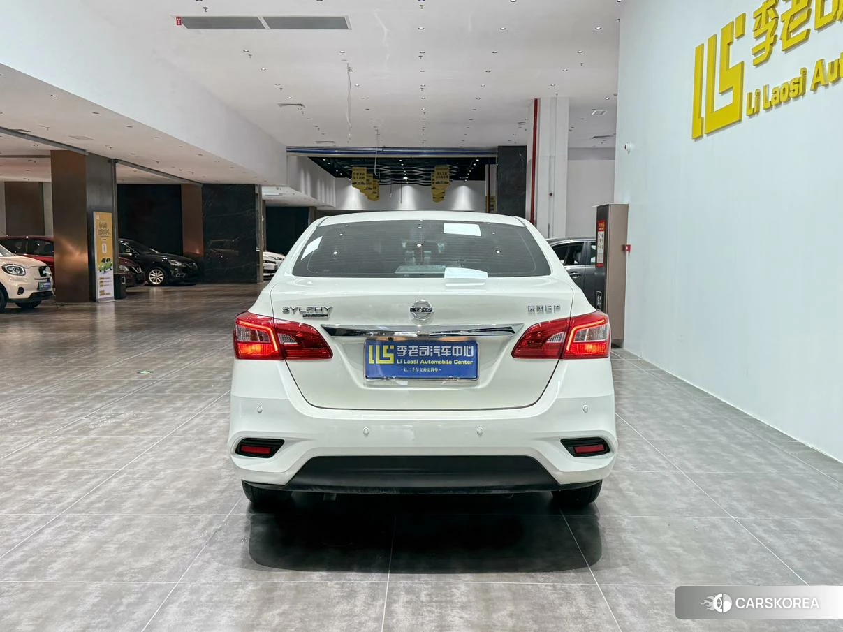 Nissan Xuan Yi id 4514050 из Китая 9