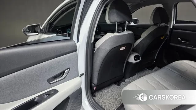 Hyundai Avante (CN7) id 3426851 из Кореи 9