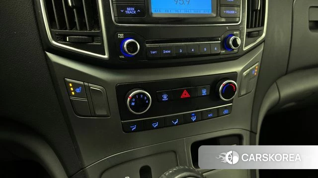 Hyundai The New Grand Starex id 4180344 из Кореи 9