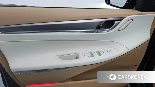 Hyundai The New Grandeur IG Hybrid id 3828257 из Кореи 9