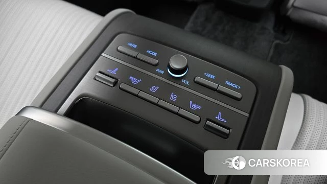 Hyundai Grandeur (GN7) id 3805554 из Кореи 9