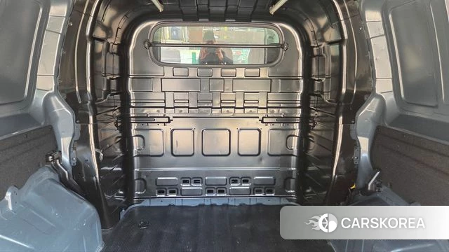 Hyundai Staria id 4223438 из Кореи 9