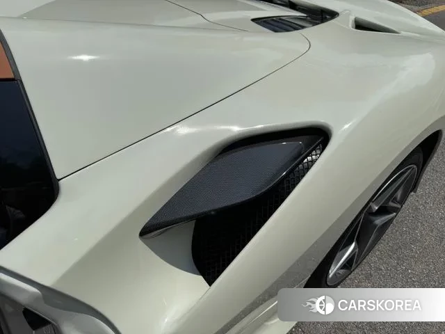 Ferrari F8 Spider id 3068624 из Кореи 9