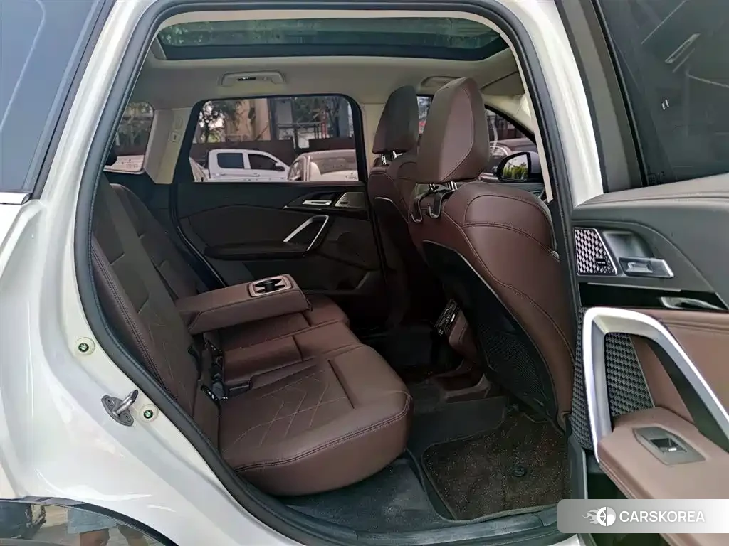 BMW X1 id 4545660 из Китая 9