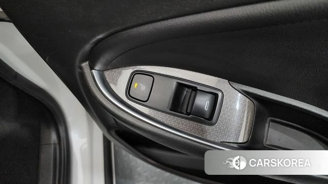 Chevrolet (GM Daewoo) The New Malibu id 3878549 из Кореи 9