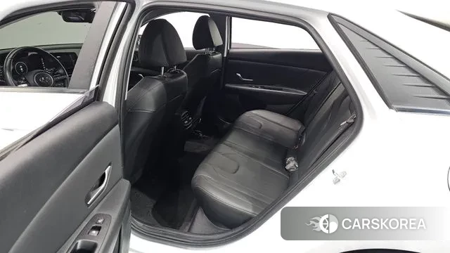 Hyundai Avante (CN7) id 3596847 из Кореи 9