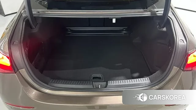 Mercedes-Benz E-Class W214 id 2993063 из Кореи 9