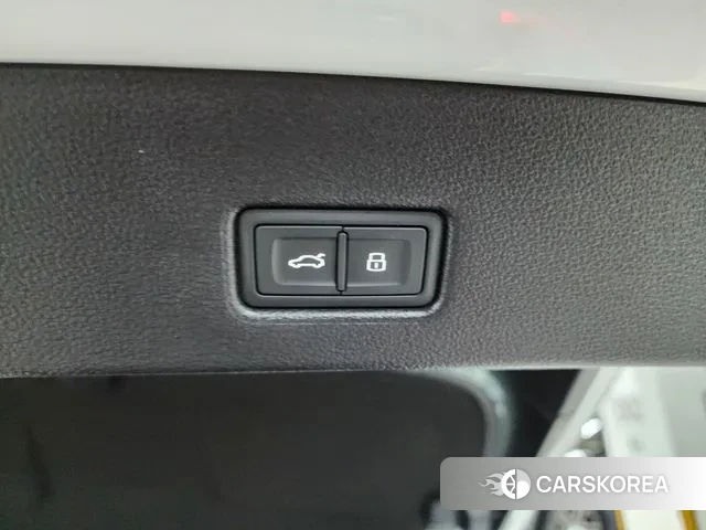 Audi A7 (4K) id 3301943 из Кореи 9