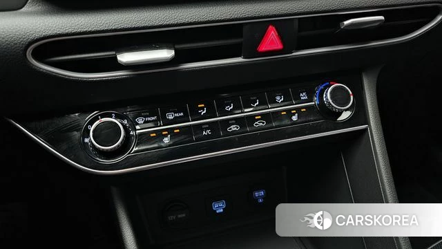 Hyundai Sonata (DN8) id 3843869 из Кореи 9