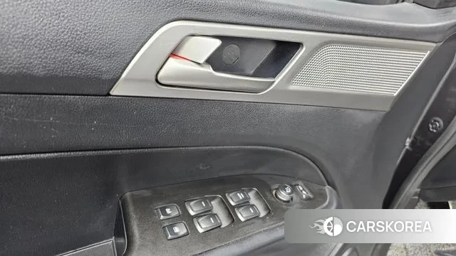 Ssangyong Rexton Sports id 3547214 из Кореи 9