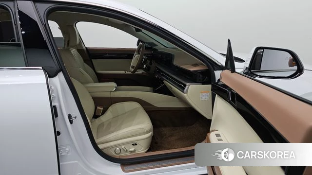 Hyundai Grandeur Hybrid (GN7) id 4400679 из Кореи 9