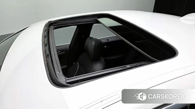 BMW 5 Series (G30) id 3877927 из Кореи 9