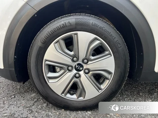 Kia Niro id 3469958 из Кореи 9