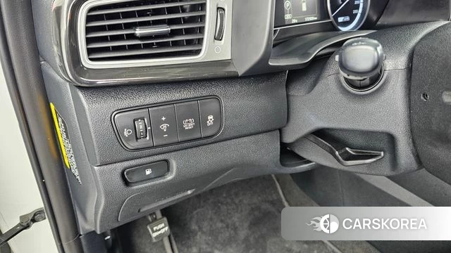 Kia Niro id 4595925 из Кореи 9