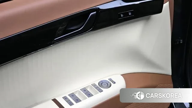 Hyundai Grandeur Hybrid (GN7) id 3426840 из Кореи 9