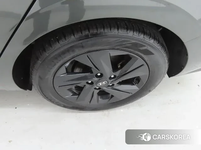 Hyundai Avante Hybrid (CN7) id 3417144 из Кореи 9