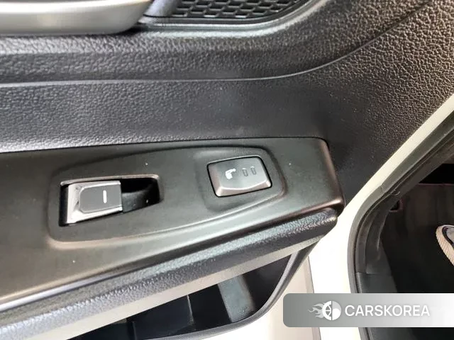 Ssangyong Beautiful Korando id 3373170 из Кореи 9