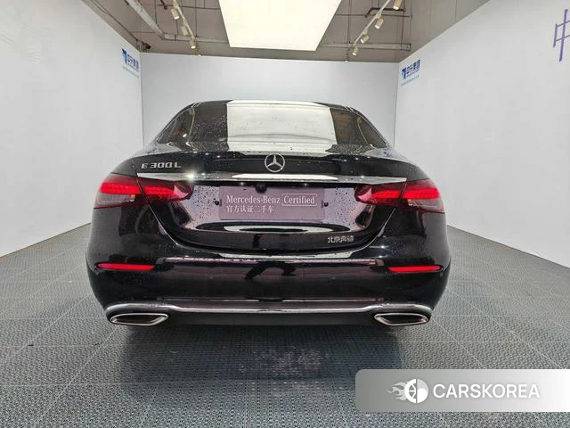 Mercedes-Benz E-class id 3888655 из Китая 9
