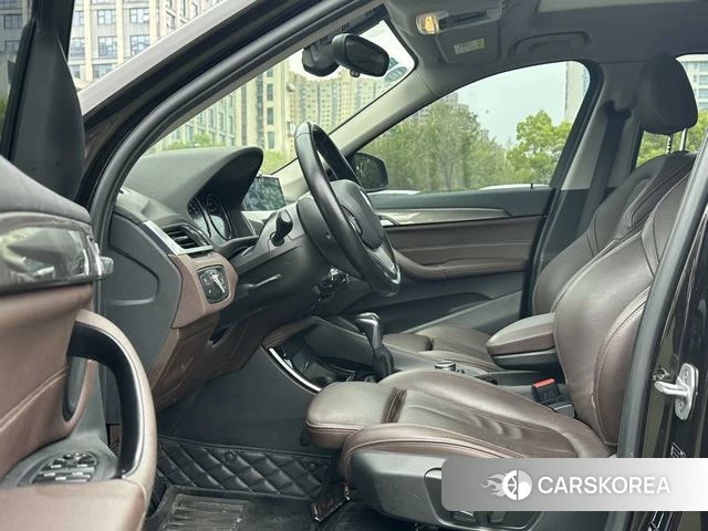 BMW X1 id 4241187 из Китая 9