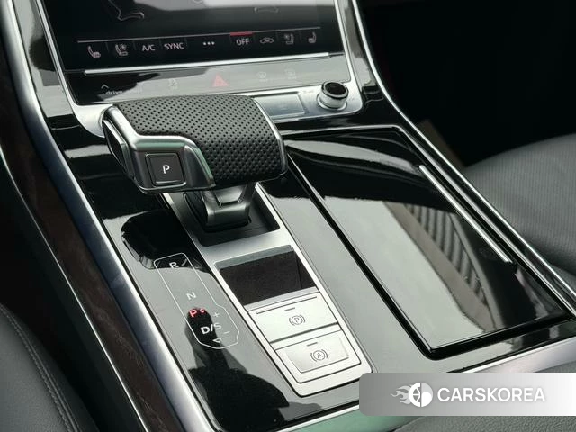 Audi Q8 id 4393398 из Китая 9