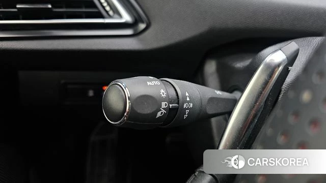 Peugeot 308 second generation id 4363005 из Кореи 9