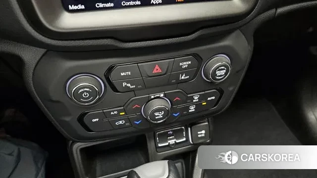 Jeep Renegade id 3036514 из Кореи 9