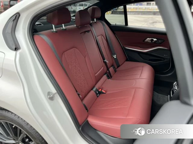 BMW 3 series id 4297325 из Китая 9